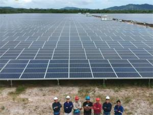 Soportes de montaje en tierra para paneles solares