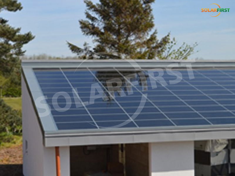 Proyecto de techo transparente BIPV para el hotel Donington Park Farmhouse, Midland, Reino Unido