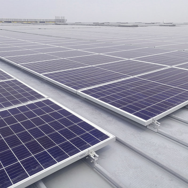 Proyecto de mini rieles de 4 MW con sistema de bloqueo de clip en azotea en Malasia (2019)