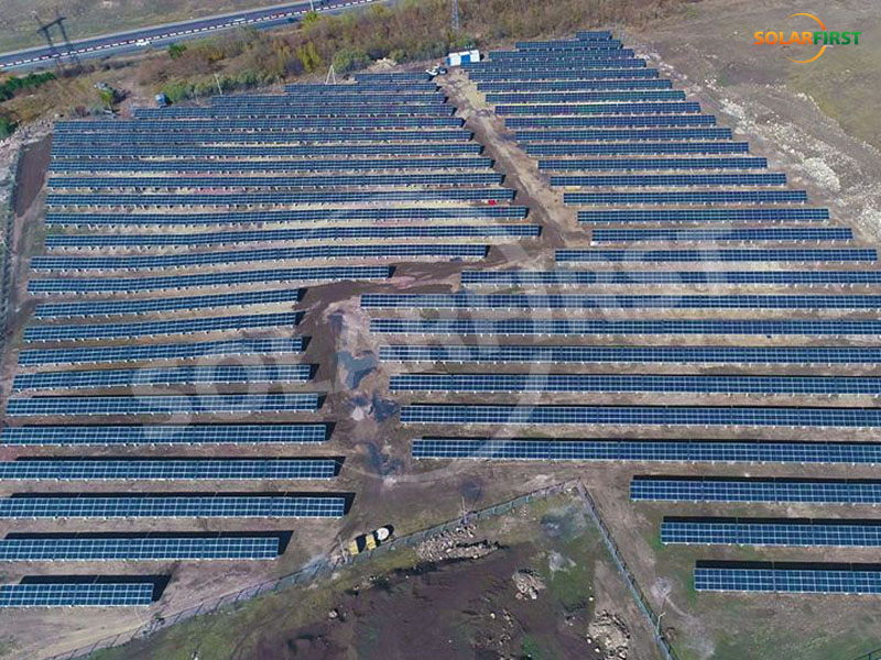 Proyecto de central eléctrica terrestre de 2 MW en Armenia