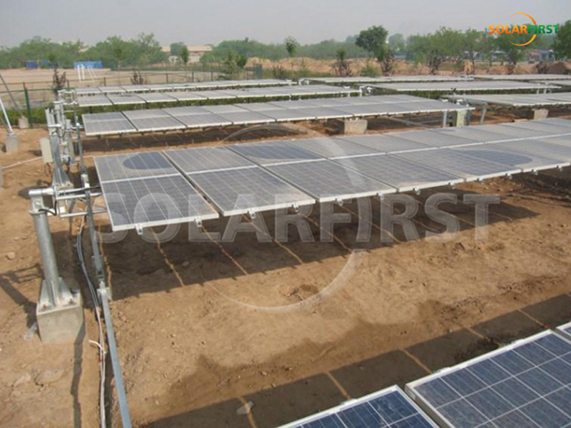 Proyecto de seguimiento de un solo eje plano de 600 kW de Qinghai