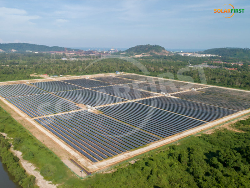 Proyecto de planta de energía terrestre de 23 MWp en Malasia