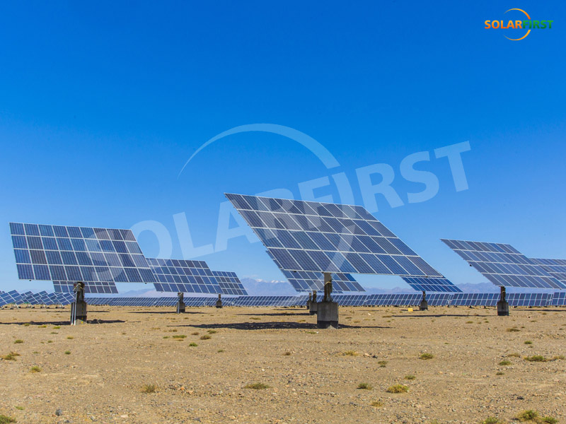 Proyecto de seguimiento de doble eje de 1 MW en Xinjiang Hami