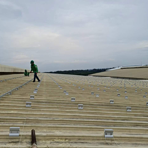 Proyecto de instalación de techos metálicos de 7,5 MW en Vietnam (2020)