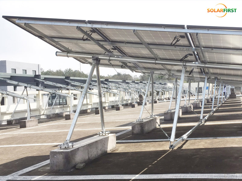 Proyecto de seguidor de inclinación de 120 kW en Anhui Huangshan