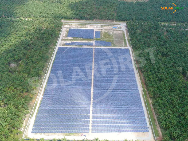 Proyecto de planta de energía terrestre de 6,8 MWp en Malasia