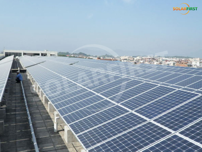 Proyecto de soporte de techo de aluminio de 60 kW de Shandong