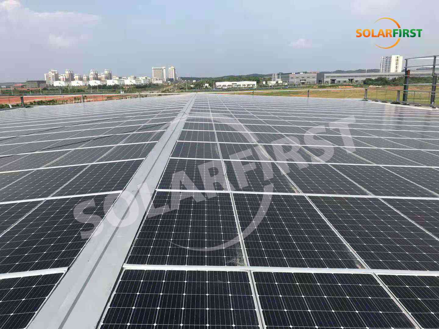 Proyecto de techo BIPV de 5,6 MWp en Zhanjiang, Guangdong